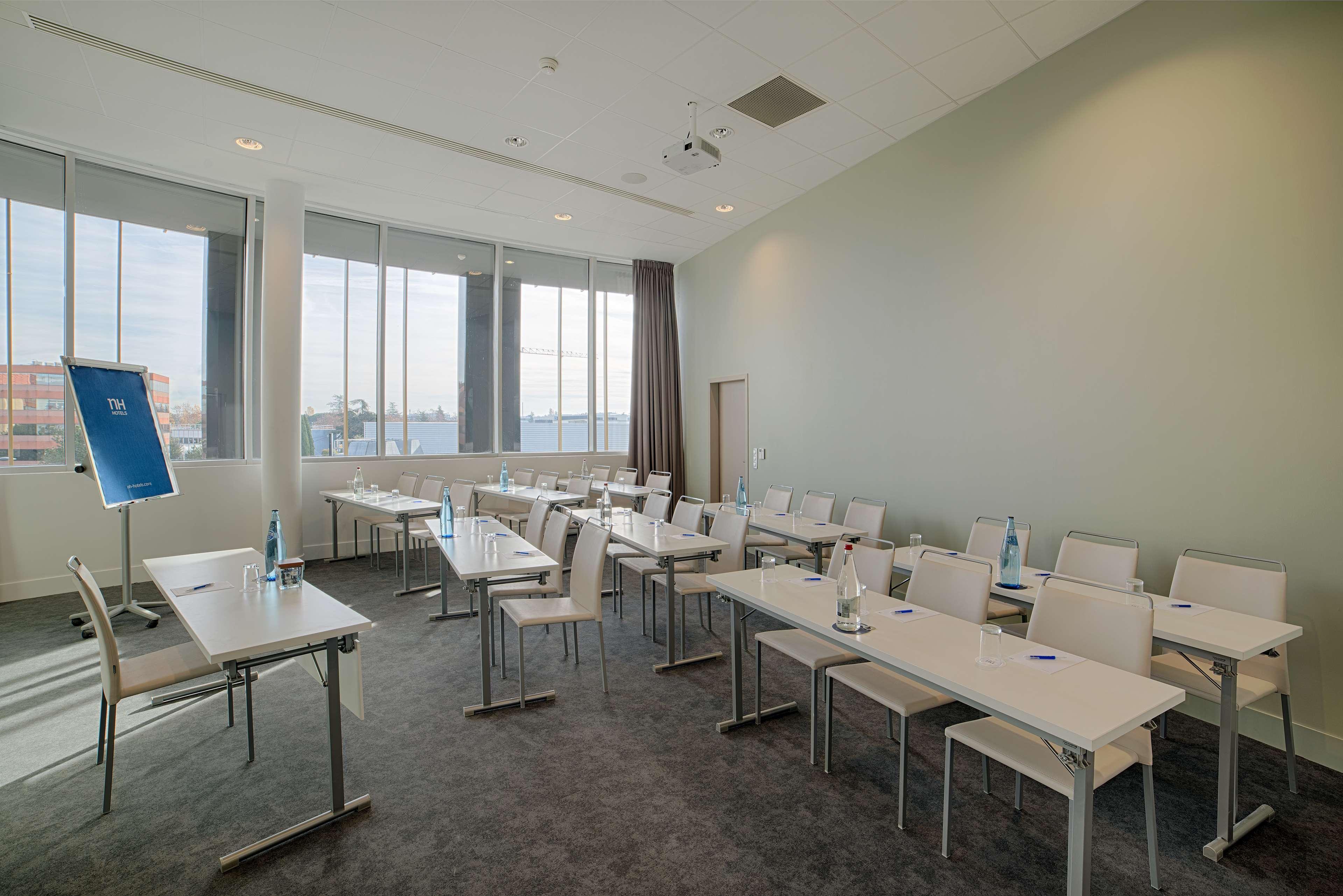 Nh Toulouse Airport 4* Blagnac